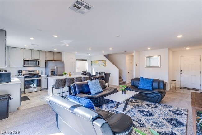 Building Photo - 5215 Lissome Lily Ct