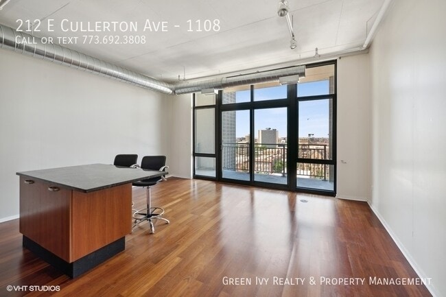 Building Photo - 1 Bed 1 Bath in the South Loop with amazin...
