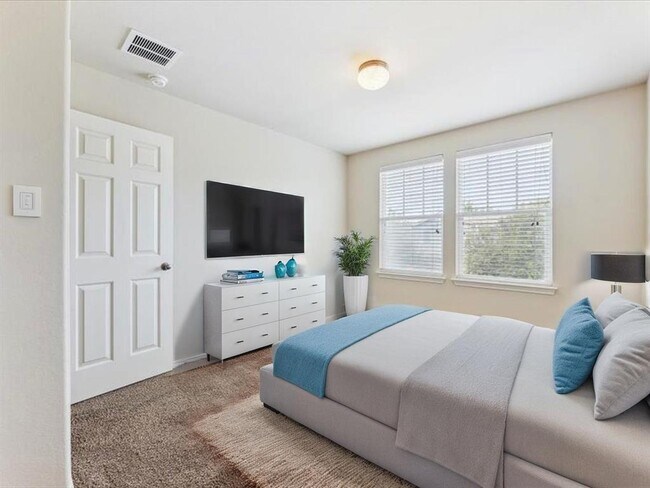 Building Photo - 8721 Blackvireo Dr