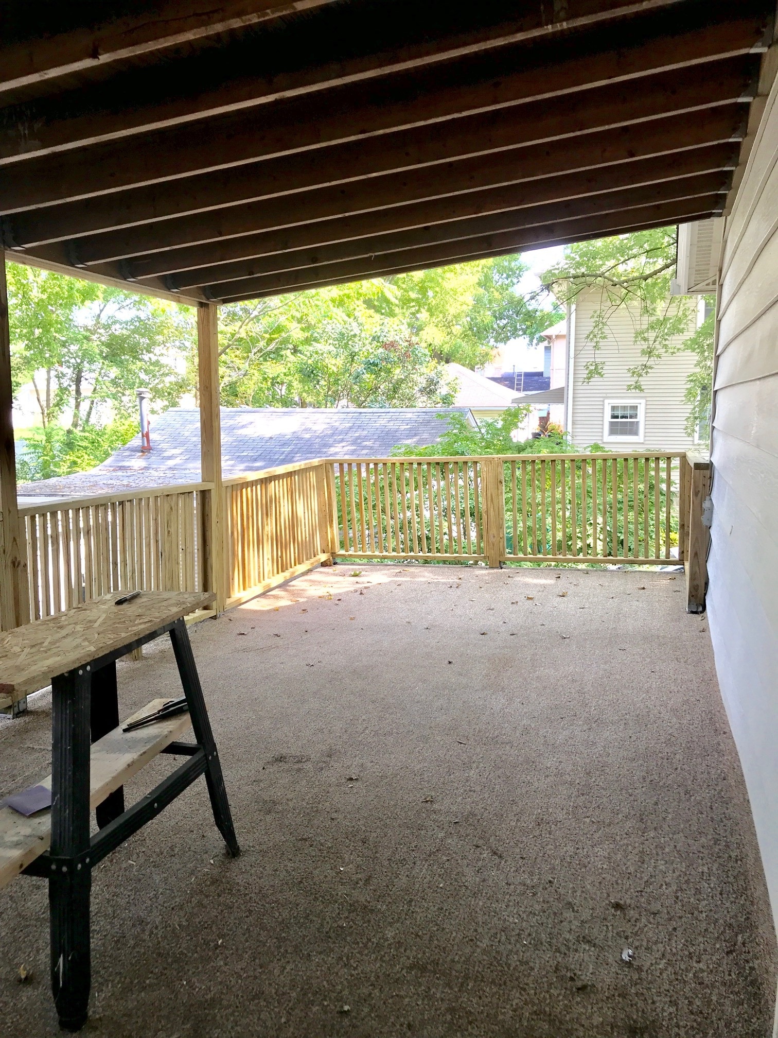 Building Photo - 410 E 9th St