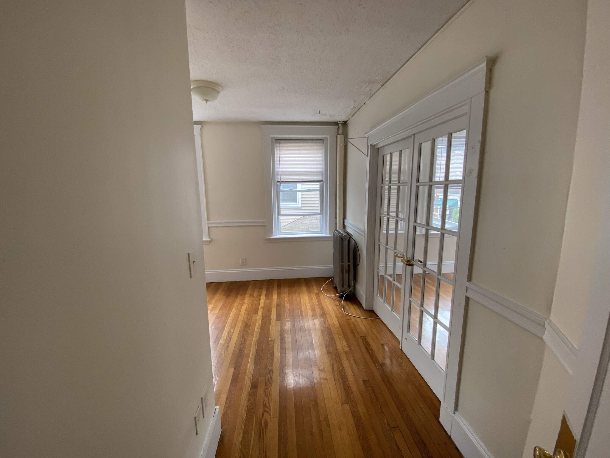 Building Photo - 10 Barrows St