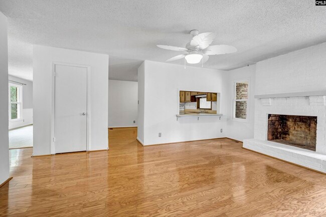 Building Photo - 101 Stuart Ln