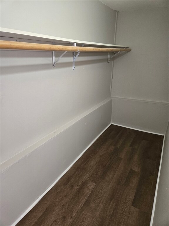 Building Photo - 654 Metropolitan Ave