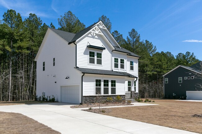 Building Photo - Stunning home in The Parks at Meadowview!