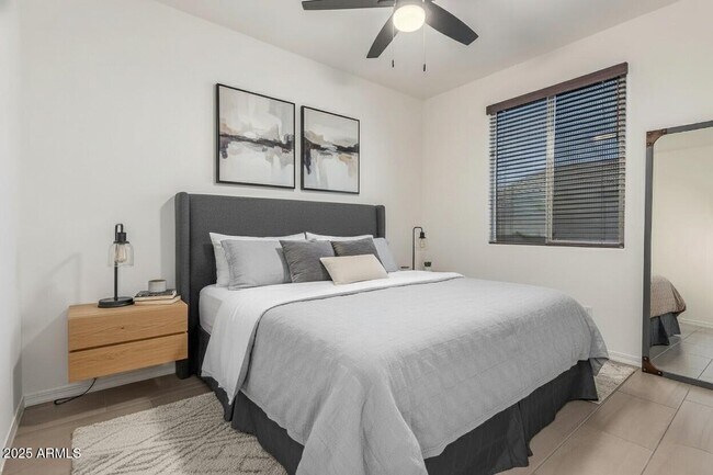 Building Photo - 17973 W Ashley Dr