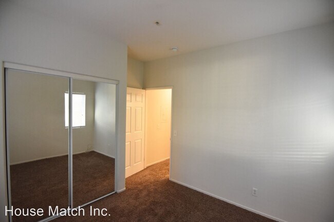 Building Photo - 26396 Arboretum Way