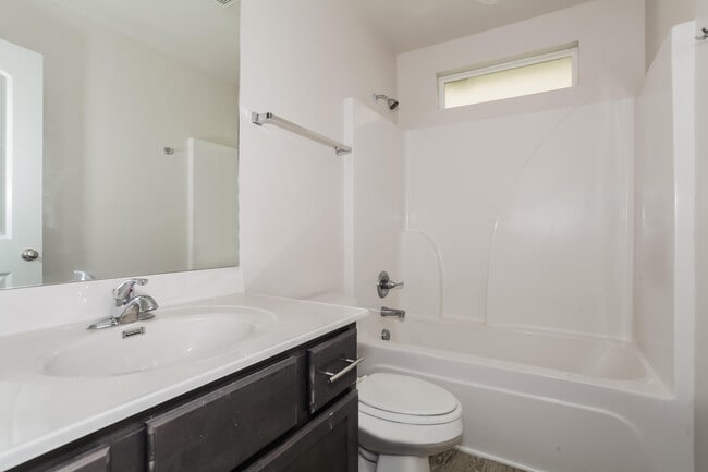 Building Photo - 2204 Walcot Way