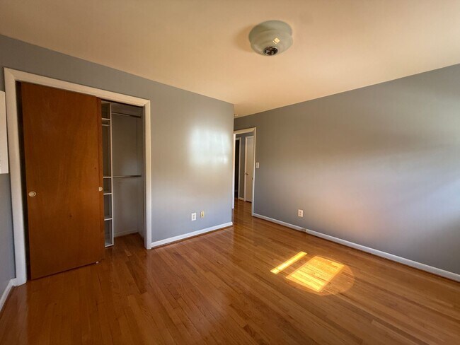 Building Photo - Cockeysville 4BR/2BA Home | Driveway | Finished Lower Level + Flex Room | Updated Bath | Granite ...
