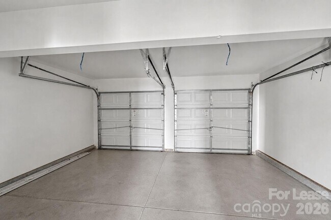 Building Photo - 10521 Barvas St