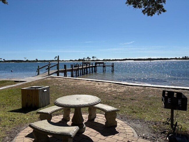 Building Photo - 209 Miracle Strip Pkwy