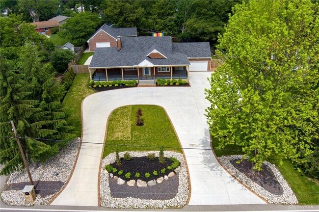 Building Photo - 4691 Mad River Rd