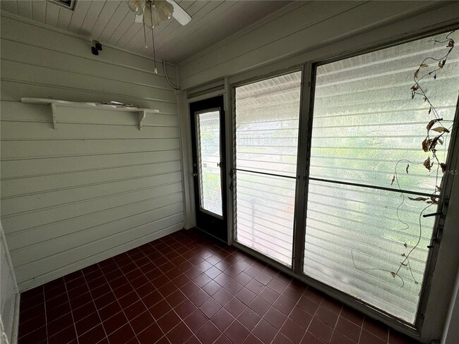 Building Photo - 607 Harwood St