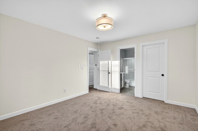 Building Photo - 2024-MUIR4