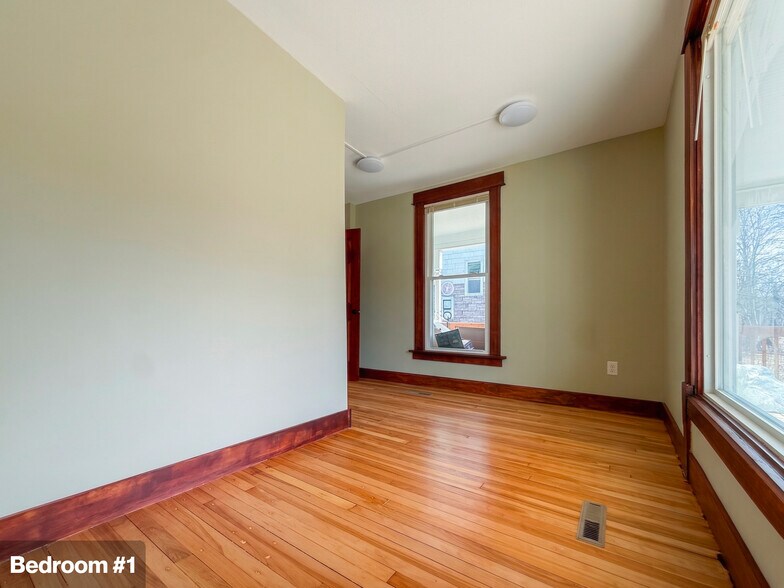 Bedroom #1 - 2613 Bryant Ave S