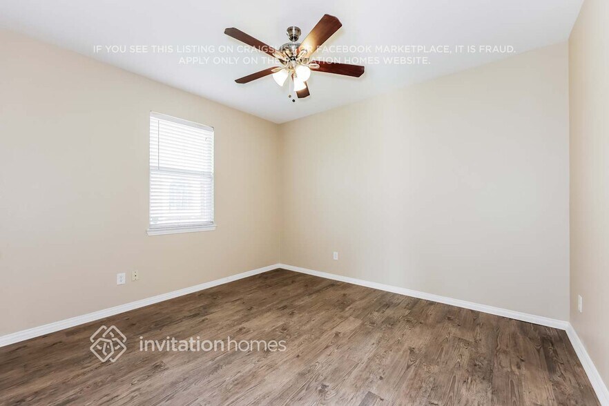 Building Photo - 932 Matagorda Ln