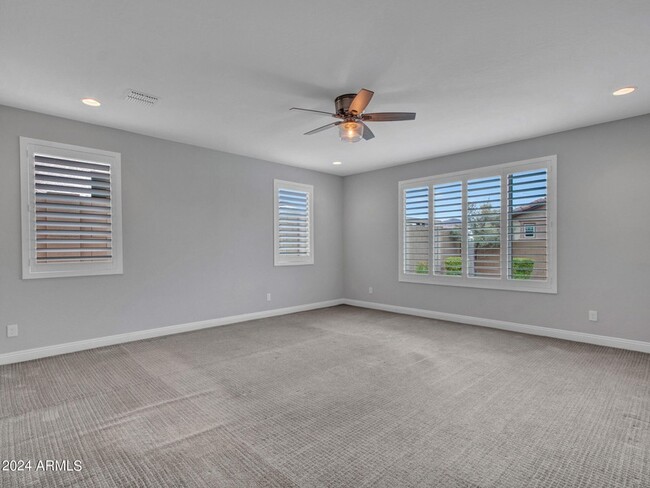 Building Photo - 44529 N Sonoran Arroyo Ln