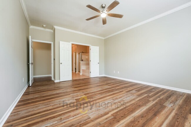 Building Photo - 4 Bedroom, 3 Bath Townhome in Grand Oaks Plantation of West Ashley
