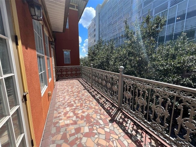 Building Photo - 325 NW 14th St