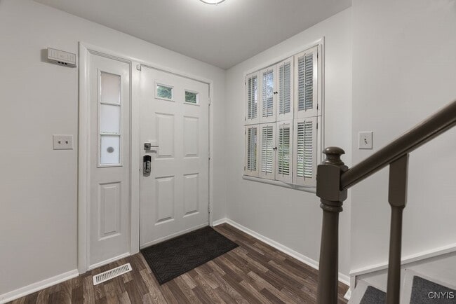Building Photo - 4632 Emblem Cir
