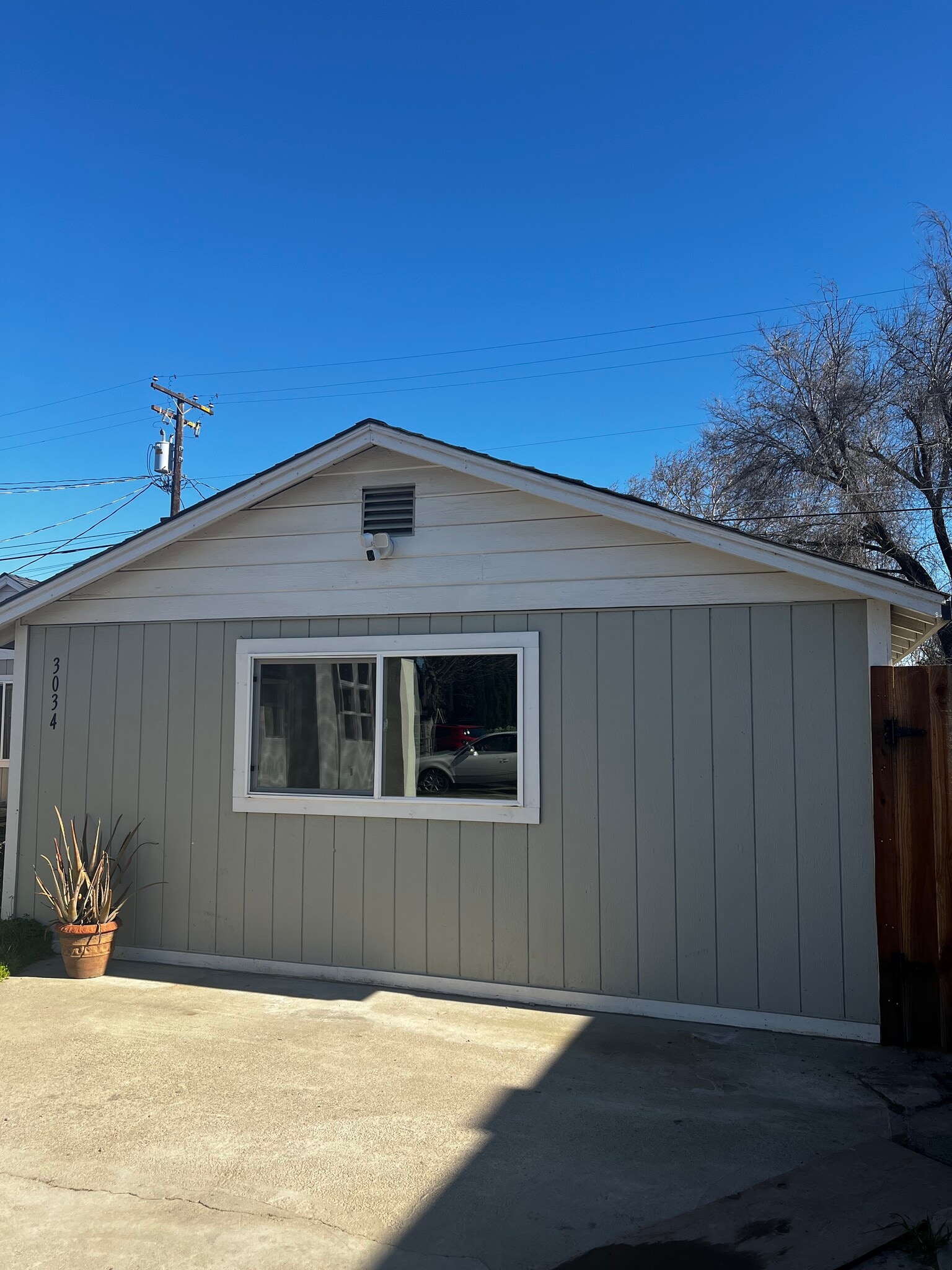 Building Photo - 3034 6th St