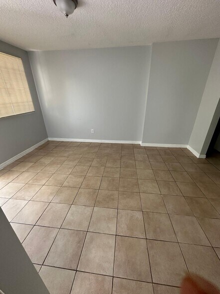 Building Photo - 1579 W 23rd St