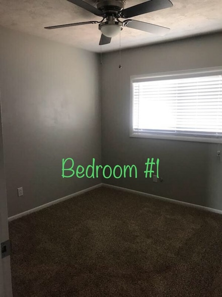 Building Photo - 2345 Stace St