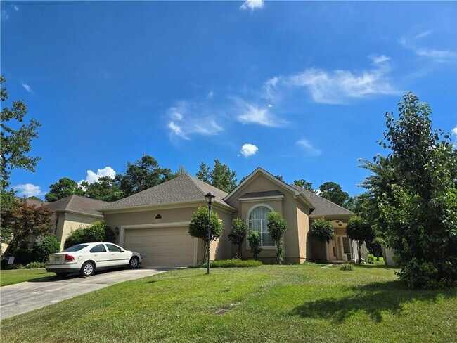 Primary Photo - 152 Princeton Dr