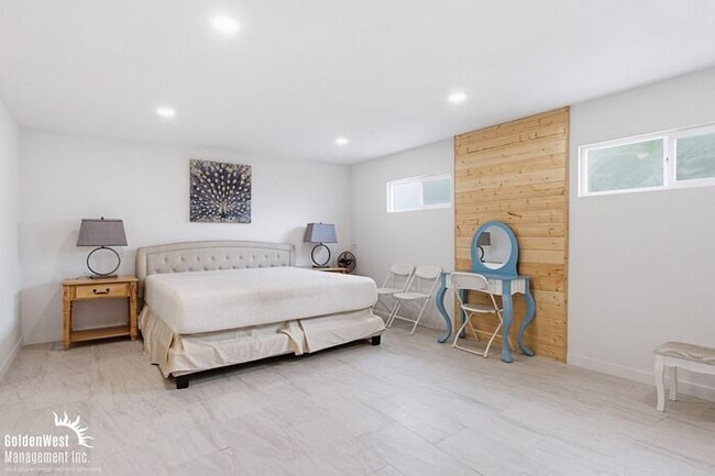 Building Photo - Newly Updated 1Bdm 1Ba Unfurnished ADU with Views in Cardiff By the Sea!