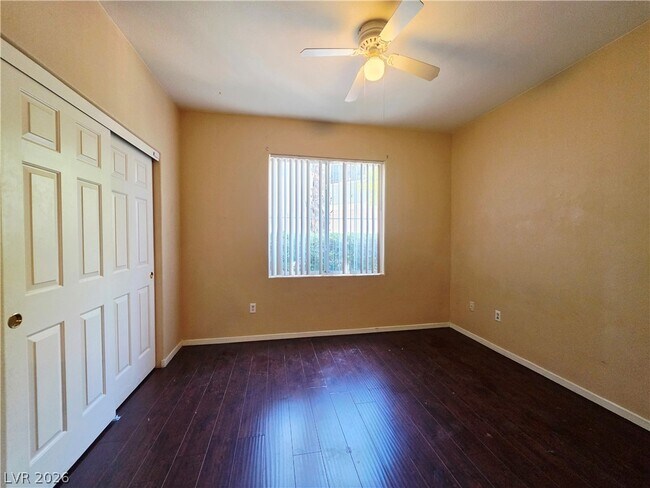 Building Photo - 7123 S Durango Dr