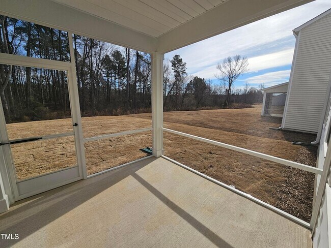 Building Photo - 469 Willard Wds Dr