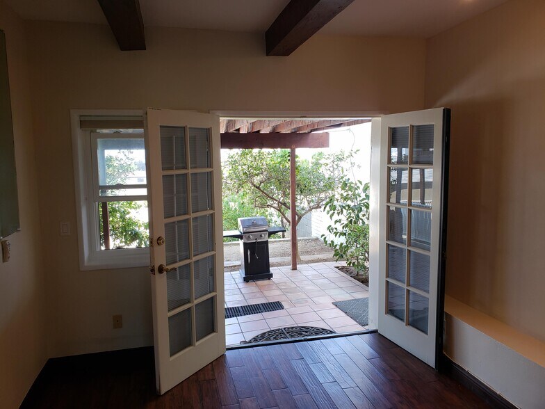 French Doors - 1331 Willow St