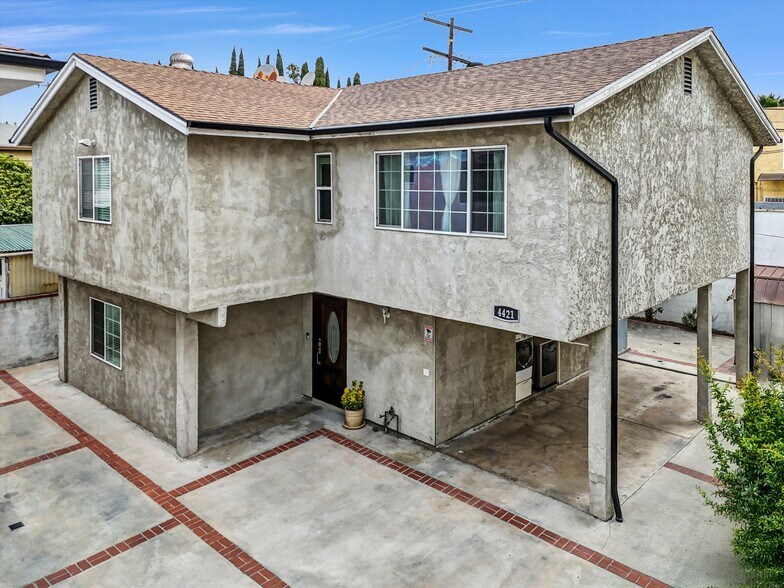 Building Photo - 4421 Prospect Ave