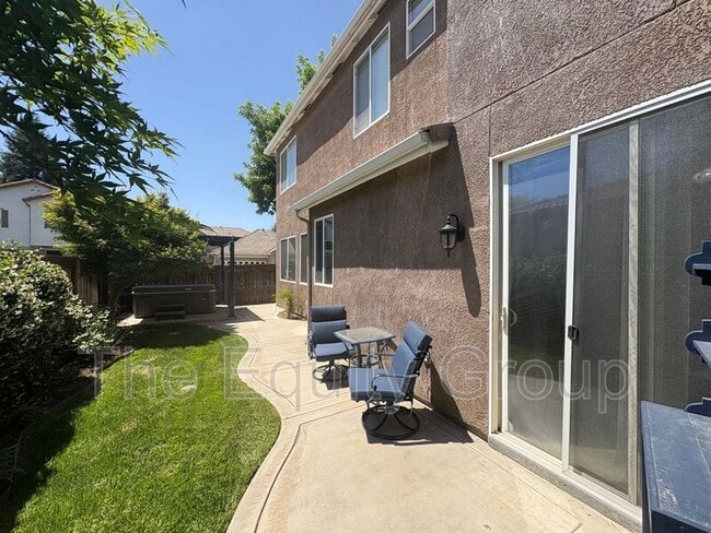 Building Photo - 5115 W Pianosa Ave