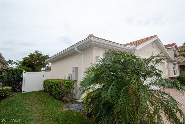 Building Photo - 3025 Sunset Pointe Cir