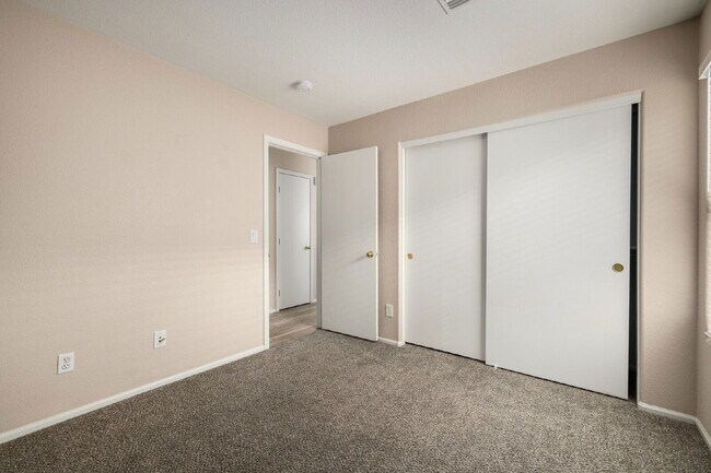 Building Photo - 2205 N 109th Ave