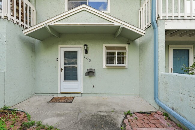 Building Photo - 4411 SW 34th St