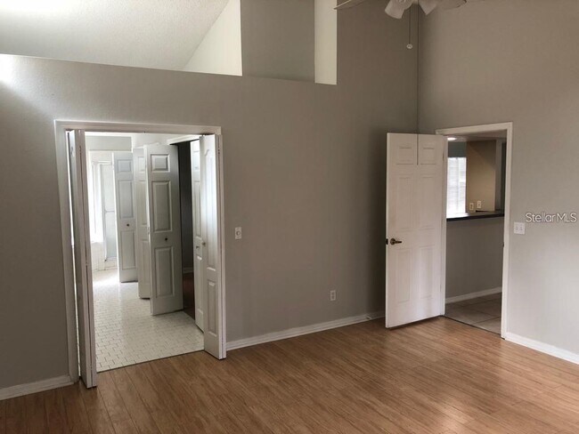 Building Photo - 3177 Timucua Cir