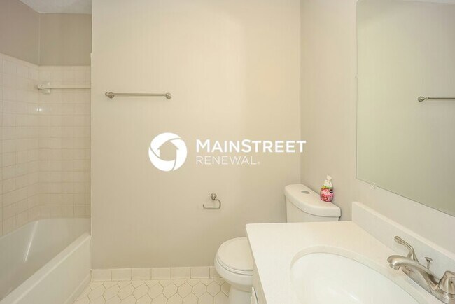 Building Photo - 4 Bedroom Pet-Friendly Home in MORROW, GA with Main Street Renewal