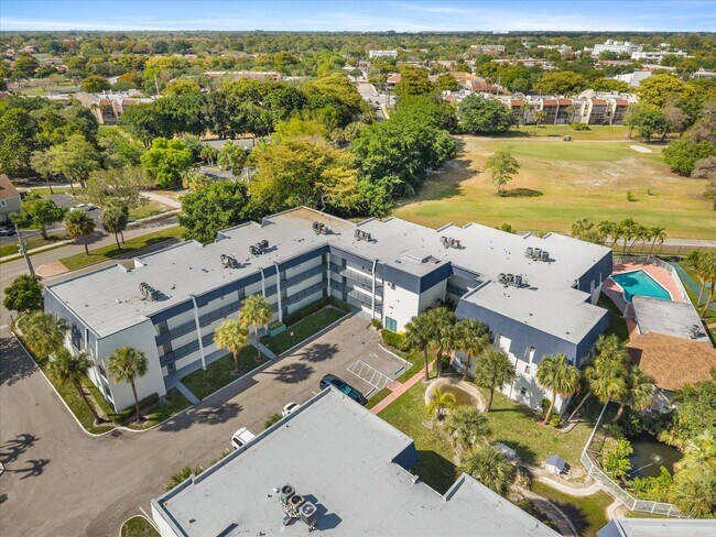 Building Photo - 8000 Lagos De Campo Blvd