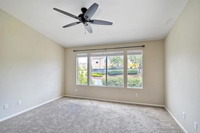 Building Photo - 1323 Statice Ct