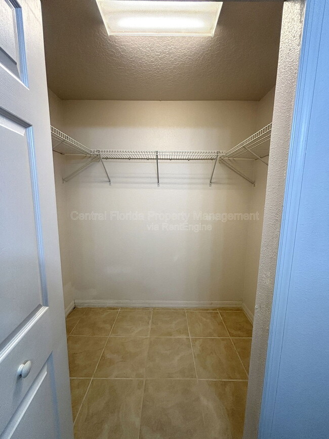 Building Photo - 531 Carlisle Ave