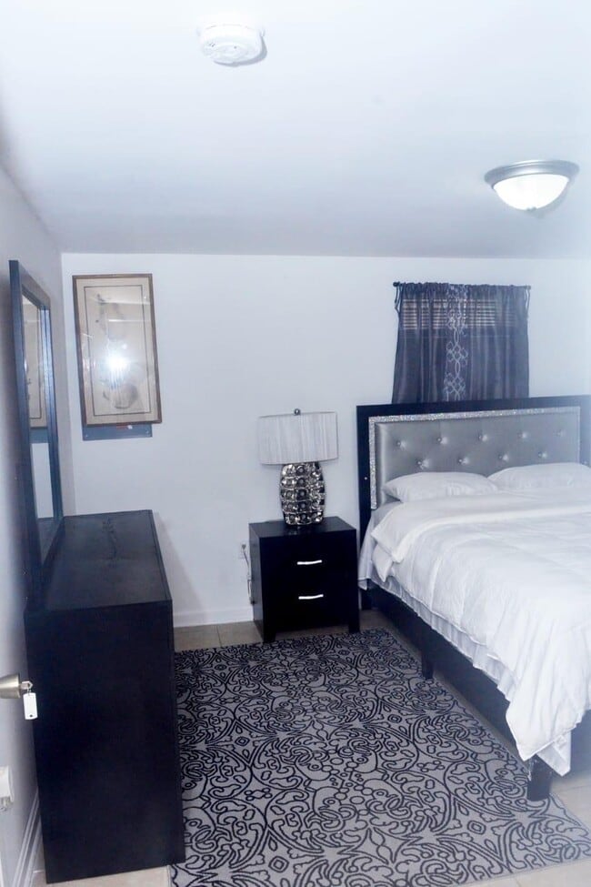 Building Photo - 105 Arundel Corporation Rd