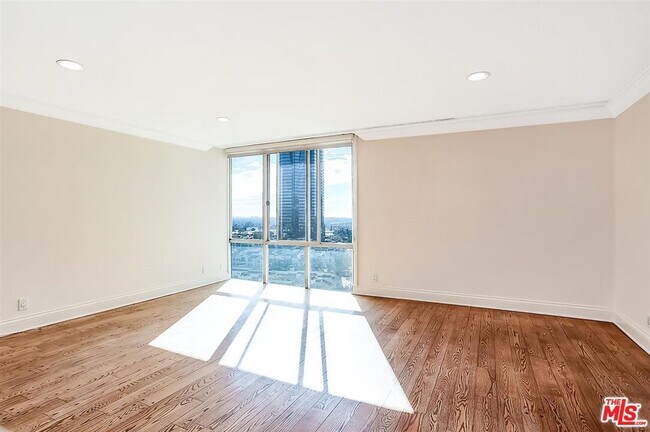 Building Photo - 2160 Century Park E