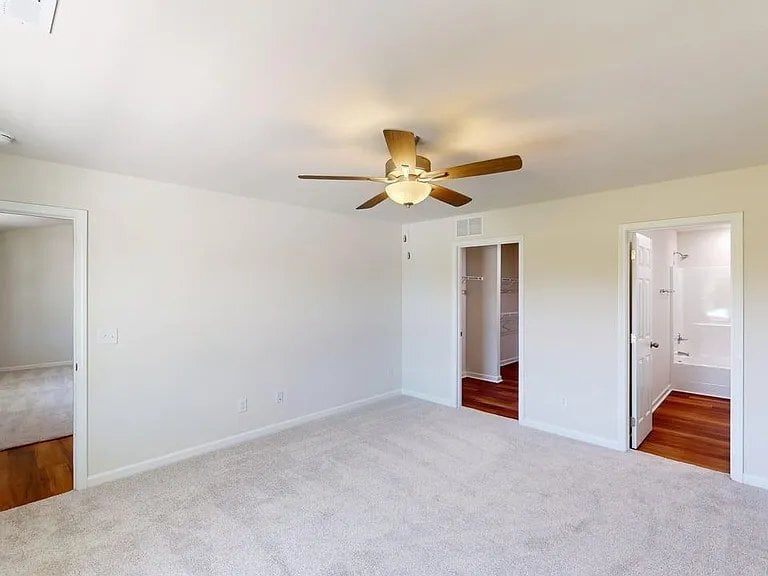 Building Photo - 249 Swinson Dr