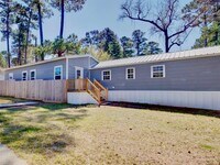 Building Photo - 14246 Ravine