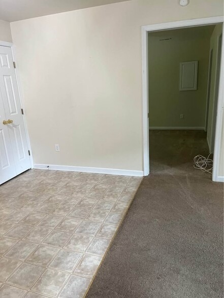 Building Photo - 108 Sabrina Ln