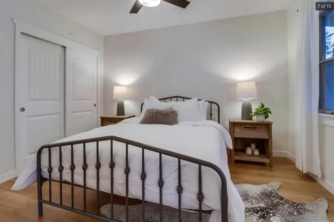 Building Photo - 4383 Central Ave