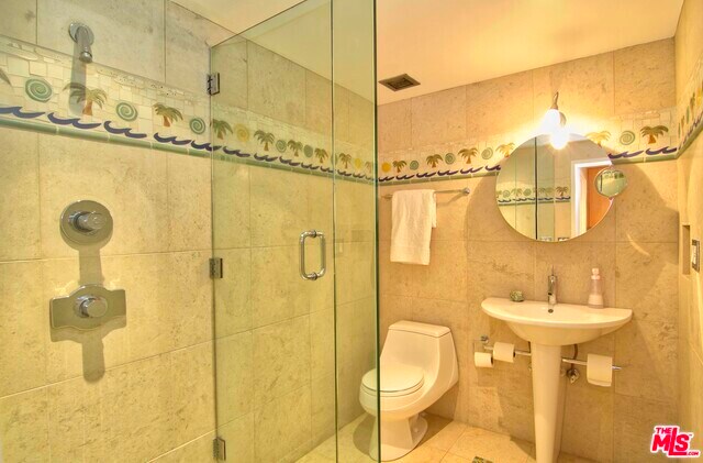 Building Photo - 1118 3rd St