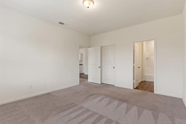 Building Photo - 2641 Sagebrush Dr