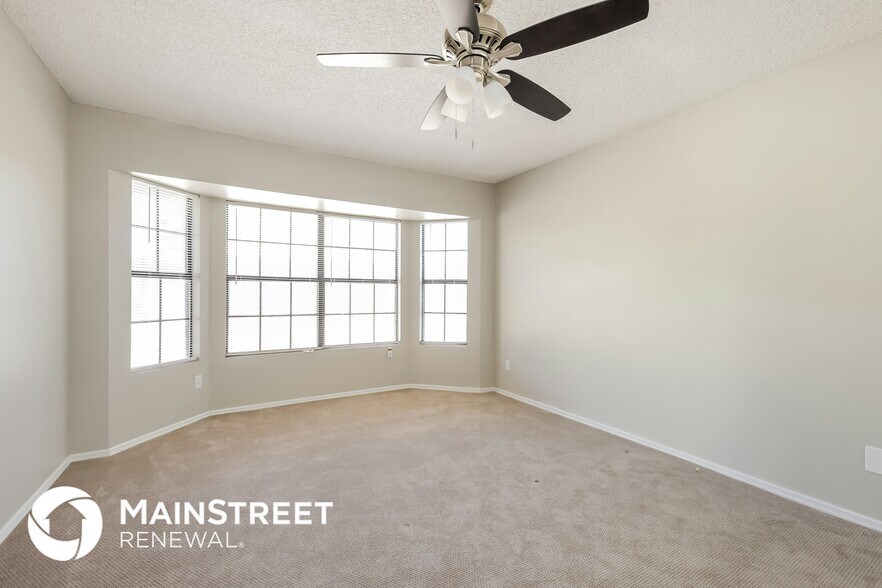 Building Photo - 5412 W Cochise Dr